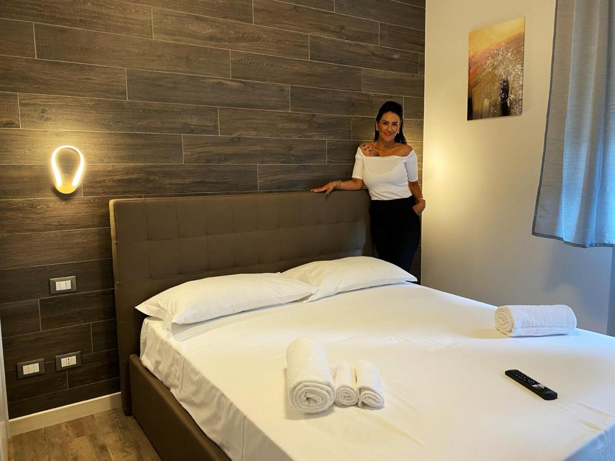 لوناتو Gym Apartments المظهر الخارجي الصورة