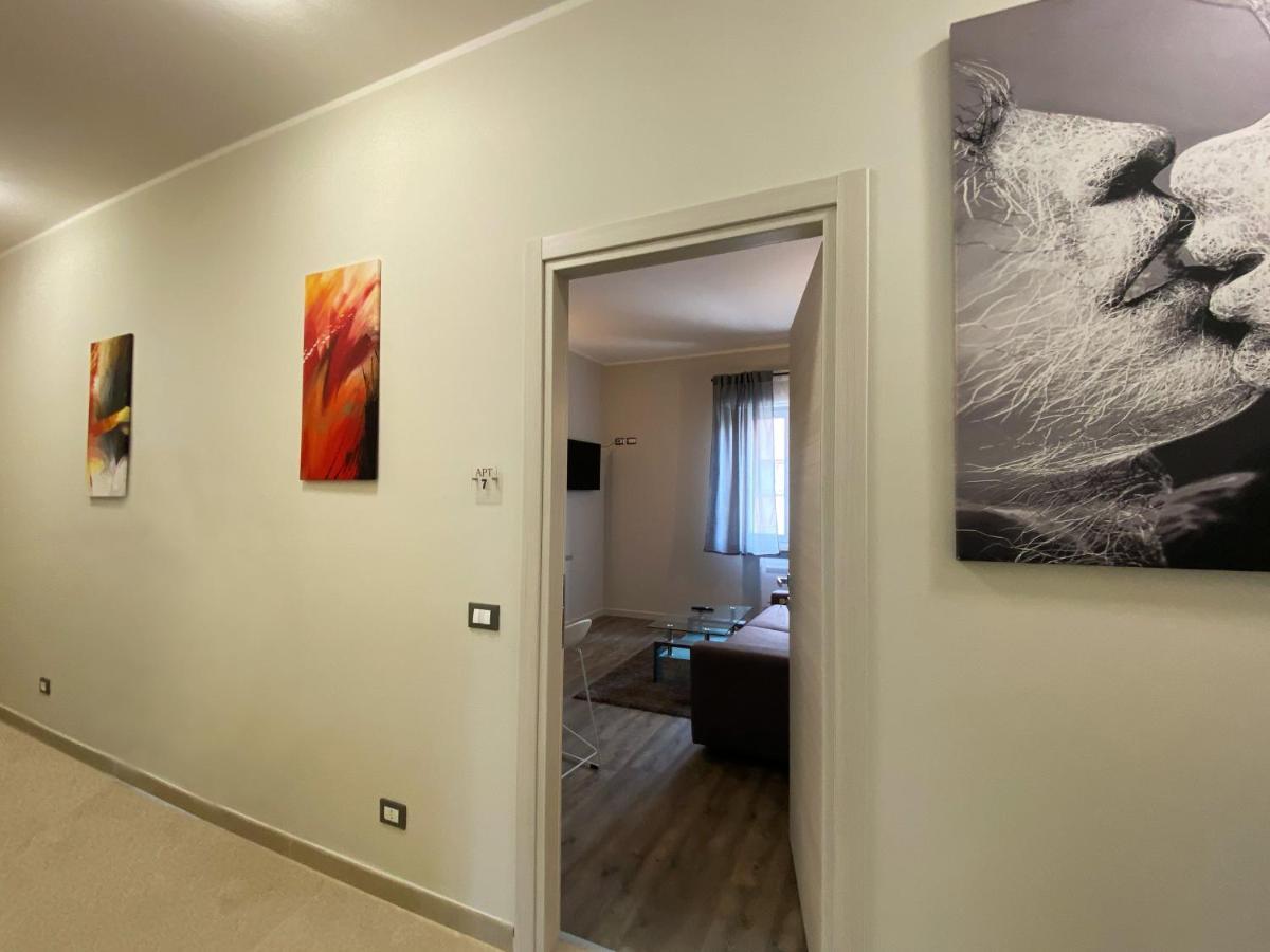 لوناتو Gym Apartments المظهر الخارجي الصورة